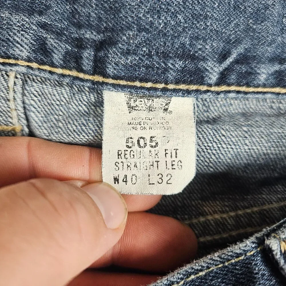 Vintage Levis 505 Jeans Mens 38x31* Regular Straight Distressed Grunge Skater